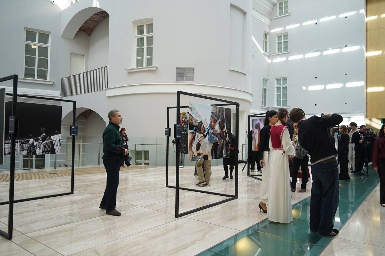 gallery
